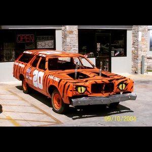 Meet your Posher, Tommy